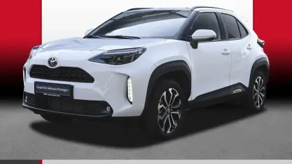 Gebraucht Toyota Yaris Cross 131 PS (96 kW) 2025 Weiß SUV