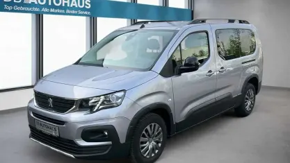 Gebraucht Peugeot Rifter Allure 131 PS (96 kW) 2022 Silber Van / Kleinbus