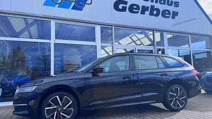 Gebraucht 2025 Skoda Octavia Selection Kombi | 34.950 € (Fairer Preis)