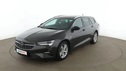 Usado Opel Insignia Elegance 174 HP (127 kW) 2021 Castanho Carrinha