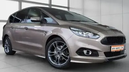 Gebraucht Ford S-MAX S 190 PS (139 kW) 2019 Pyrit silber metallic Van / Kleinbus