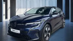 Blau Gebraucht 2023 Renault Mégane Equilibre Limousine | 24.490 € (Fairer Preis)