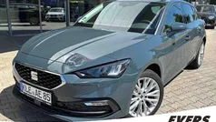 Fiord blau Gebraucht 2024 Seat Leon Style Limousine | 29.850 € (Fairer Preis)