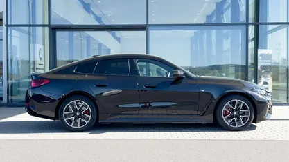 Gebraucht BMW i4 M Sport 250 kW (340 PS) 2025 Schwarz Limousine