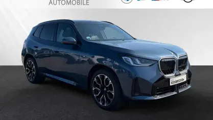 Gebraucht BMW X3 M Sport 303 PS (222 kW) 2025 Arctic race blue metallic SUV