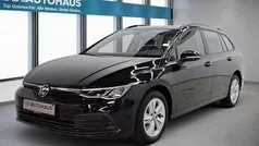 Schwarz Gebraucht 2023 VW Golf Life Kombi | 21.380 € (Fairer Preis)