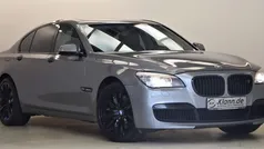 Grau Gebraucht 2009 BMW 750 Shadowline Limousine | 8.999 €