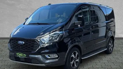 Gebraucht Ford Tourneo Active 185 PS (136 kW) 2022 Obsidianschwarz metallic Van / Kleinbus