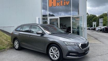 Używany Skoda Octavia Ambition 150 KM (110 kW) 2023 Szary Kombi