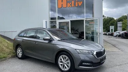 Gebraucht Skoda Octavia Ambition 150 PS (110 kW) 2023 Grau Kombi