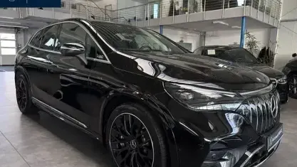 Gebraucht Mercedes EQE AMG 43 AMG 350 kW (476 PS) 2023 Obsidianschwarz metallic (metallic) SUV