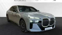 Brooklyn grau metallic Gebraucht 2024 BMW M760e Limousine | 118.900 € (Fairer Preis)