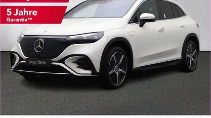 Manufaktur diamantweiß bright Gebraucht 2024 Mercedes EQE350 AMG SUV | 61.880 € (Guter Preis)