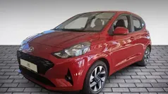 Rot / Gebraucht 2025 Hyundai i10 Trend Kleinwagen | 19.490 € (Fairer Preis)