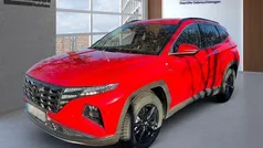 Rot engine red Gebraucht 2024 Hyundai Tucson Trend SUV | 27.490 € (Superpreis)
