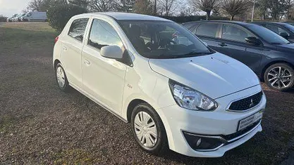 Gebraucht Mitsubishi Space Star Edition 71 PS (52 kW) 2019 Islandweiss Kleinwagen