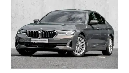 Gebraucht BMW 540 Luxury Line 340 PS (250 kW) 2023 Grau Limousine