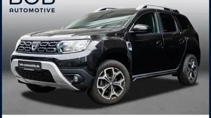 Gebraucht Dacia Duster Celebration 116 PS (85 kW) 2020 Perlmuttschwarz met SUV