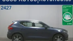 Black solid stone solid (schwarz) Gebraucht 2019 Volvo XC40 Momentum SUV | 20.450 € (Fairer Preis)