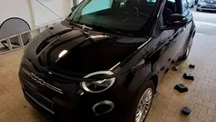 Onyx schwarz (10n) Gebraucht 2021 Fiat 500e Action Kleinwagen | 12.989 € (Fairer Preis)
