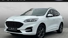 Weiß (frostweiß) Gebraucht 2022 Ford Kuga ST-Line SUV | 25.555 € (Guter Preis)