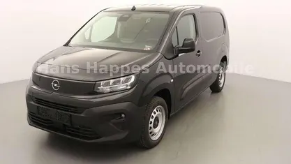 Schwarz Neu 2025 Opel Combo Kombi | 25.890 € (Fairer Preis)