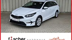 Gebraucht 2025 Kia Ceed Sportswagon Kombi | 25.985 € (Superpreis)