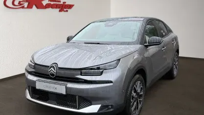Neu Citroën C4 136 PS (100 kW) 2026 Perlaneraschwarz metallic SUV