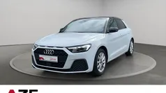 Weiss Gebraucht 2024 Audi A1 Sportback Ambiente Kleinwagen | 23.780 € (Guter Preis)