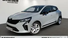 Gebraucht 2024 Renault Clio V Evolution Limousine | 17.490 € (Superpreis)