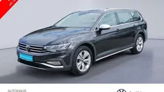 Mangangrau metallic Gebraucht 2023 VW Passat Alltrack Kombi | 30.950 € (Superpreis)