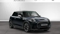 Schwarz Gebraucht 2023 Mini Cooper SE Kleinwagen | 22.699 € (Fairer Preis)