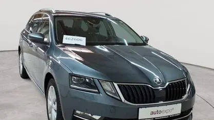 Quarzgrau metallic Gebraucht 2019 Skoda Octavia Style Kombi | 13.390 € (Guter Preis)