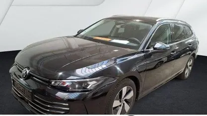 Usata VW Passat Business 204 CV (150 kW) 2025 Nero Station wagon