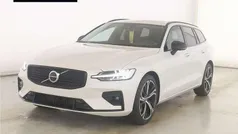 Gebraucht 2024 Volvo V60 Plus Kombi | 37.880 € (Fairer Preis)