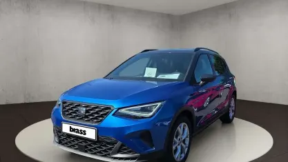 Neu Seat Arona FR 116 PS (85 kW) 2026 Sapphire blau metallic/magneti SUV