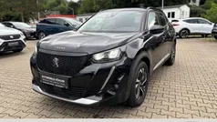 Lackierung schwarz perla nera/typ aussenverkleidung metalliclackierung Gebraucht 2021 Peugeot e-2008 Allure SUV | 16.990 € (Fairer Preis)