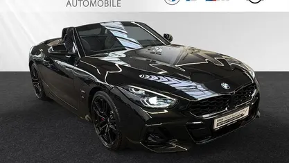 Saphirschwarz Gebraucht 2025 BMW Z4 Efficient Dynamics Cabrio | 44.444 € (Fairer Preis)