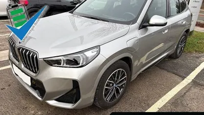 Spacesilber (grau) Gebraucht 2024 BMW X1 M Sport SUV | 42.350 € (Guter Preis)