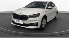 Weiß Neu 2025 Skoda Fabia Essence Limousine | 19.344 € (Fairer Preis)