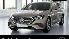 Grau Gebraucht 2025 Mercedes E200 AMG Limousine | 59.900 € (Fairer Preis)