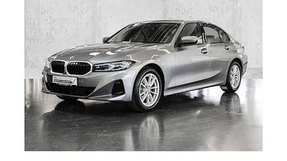 Gebraucht BMW 320 Shadowline 190 PS (139 kW) 2023 Skyscraper grau Limousine