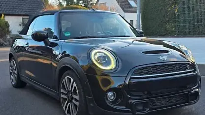 Gebraucht Mini Cooper S Cabriolet Essential 178 PS (130 kW) 2021 Schwarz Cabrio