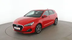 Rot Gebraucht 2019 Hyundai i30 Premium Limousine | 15.980 € (Fairer Preis)