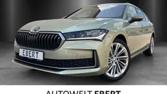 Ice teabeige Gebraucht 2024 Skoda Superb Selection Kombi | 39.790 € (Guter Preis)