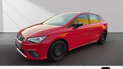 Second-hand Seat Ibiza FR 95 CP (69 kW) 2023 Roșu Hatchback