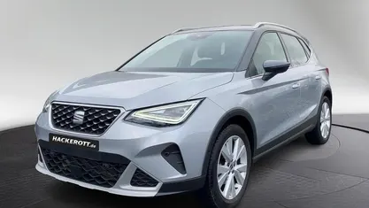 Usata Seat Arona Xperience 110 CV (80 kW) 2023 Argento SUV