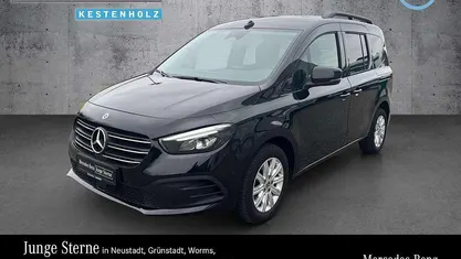 Schwarz Gebraucht 2024 Mercedes 180 Progressive Limousine | 30.900 € (Fairer Preis)