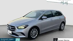 Gebraucht 2020 Mercedes 220 Premium Limousine | 26.280 € (Fairer Preis)