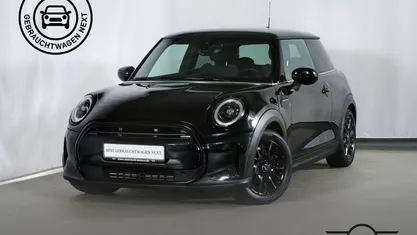 Gebraucht Mini Cooper 136 PS (100 kW) 2023 Schwarz Kleinwagen
